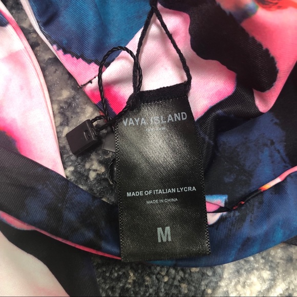 vaya island jaye malibu top - Picture 4 of 5